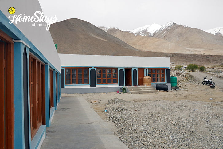Exterior-Spangmik Homestay-Ladakh