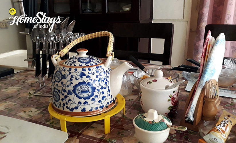Tea Pot_Laitumkhrah Homestay
