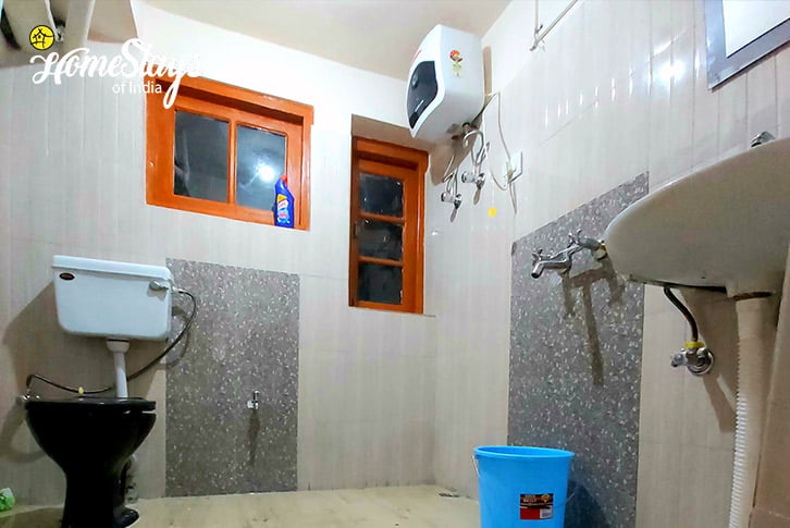Bathroom-Lachung Boutique Homestay
