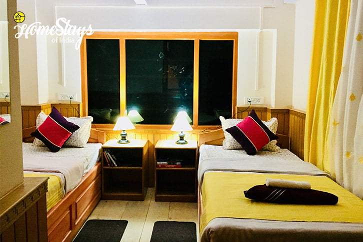 Twin Bedded Room-2-Lachung Boutique Homestay