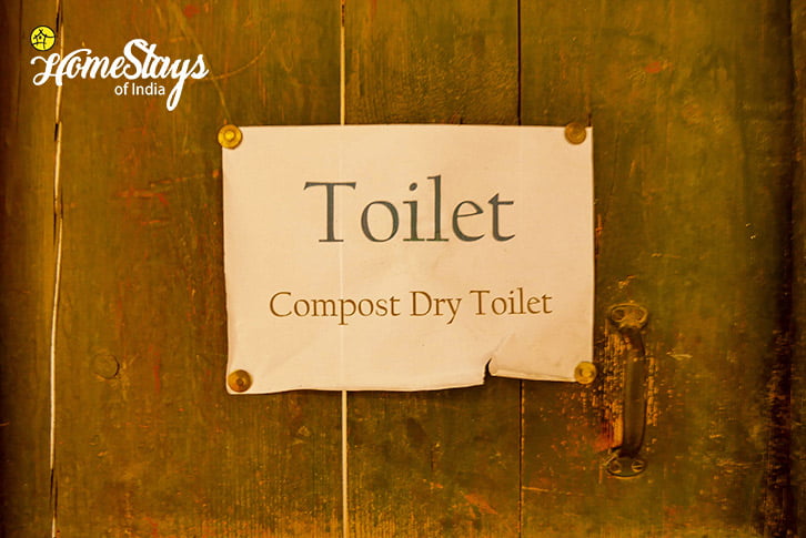 Composting Toilet-Stok Eco Village Homestay-Leh