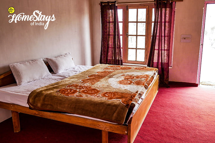 Room-1-Sumur-Homestay-Nubra Valley-Ladakh