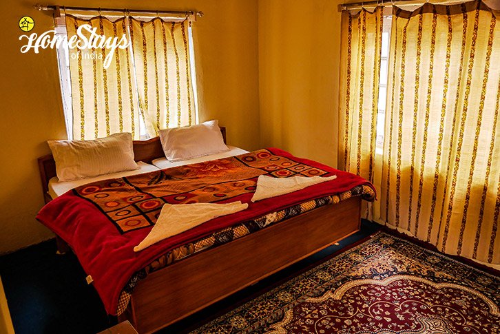 Room-7-Sumur-Homestay-Nubra Valley-Ladakh