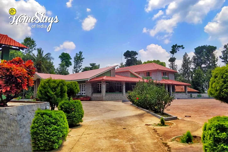 Exterior2-Malanad-Moments-Homestay-Chikmagalur