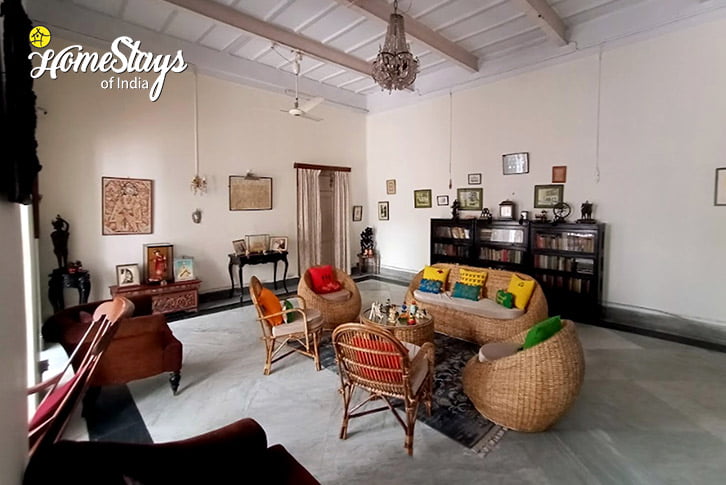 Sitting-Area-A Leader's Legacy Heritage Homestay-Kolkata