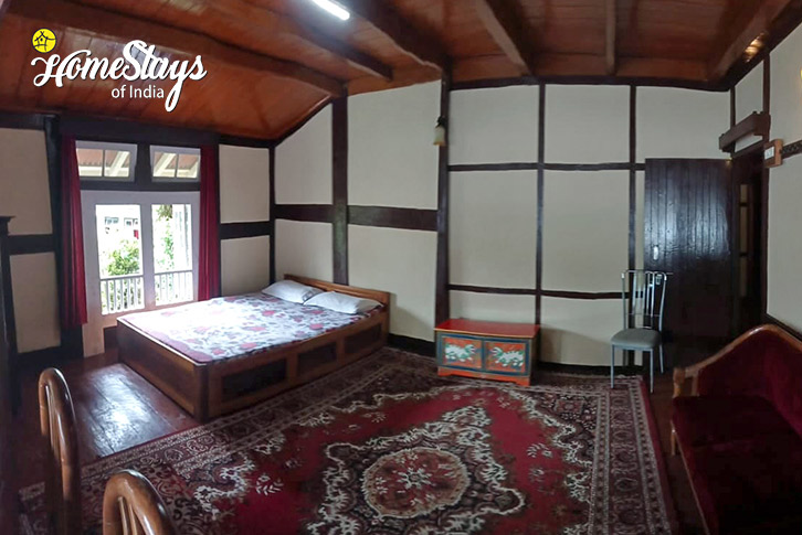 Bedroom-1-Antiquity Heritage Bungalow-Gangtok