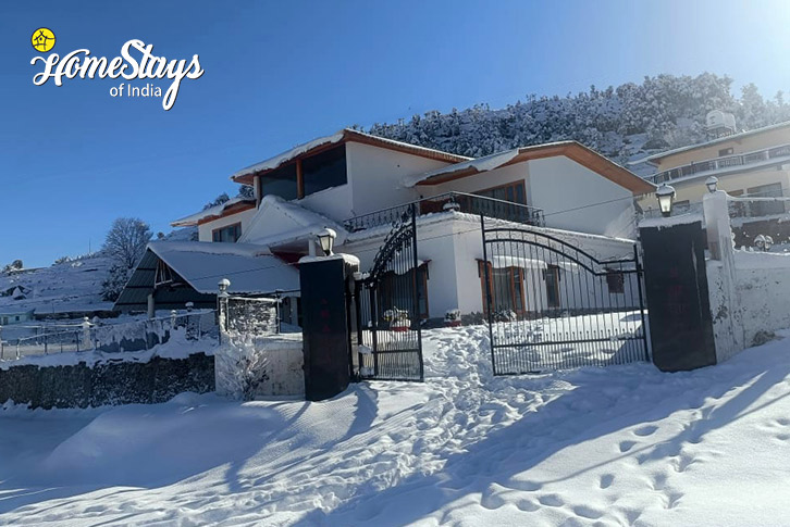 Winter-The Tranquil Boutique Homestay- Kanatal