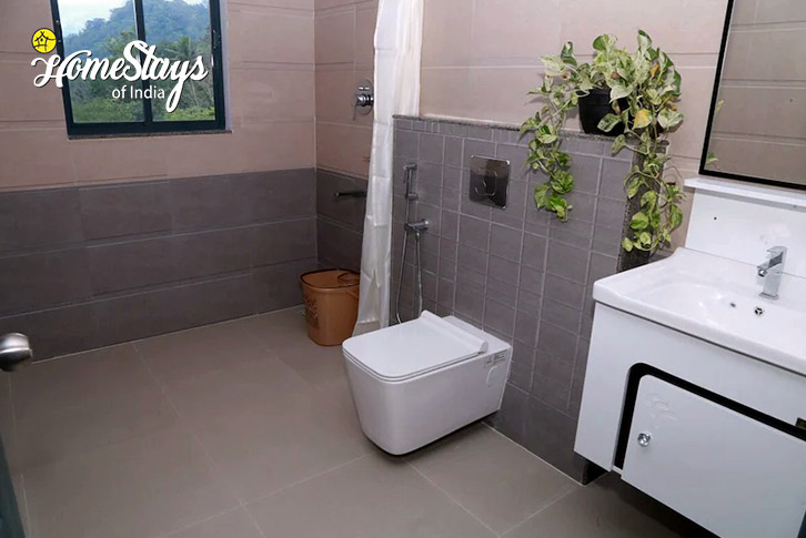 Bathroom-1-Wild Vibes Cottage- Munnar-Kerala