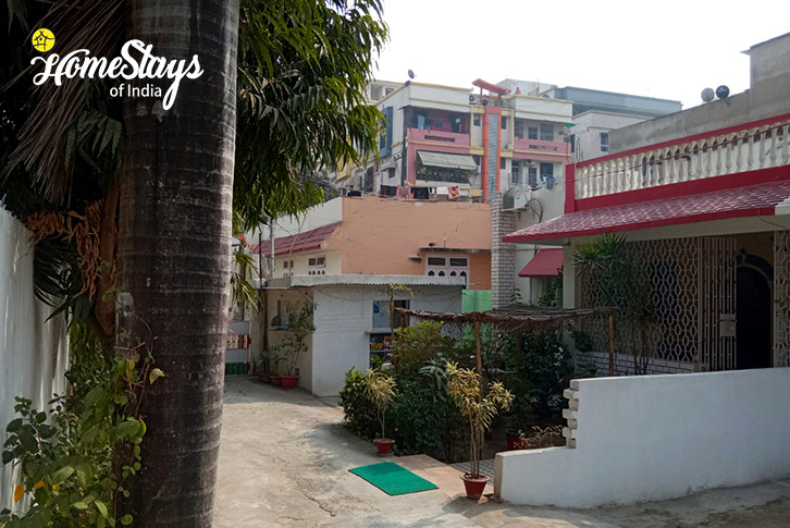 Exterior-1-The Little Abode Homestay-Patna