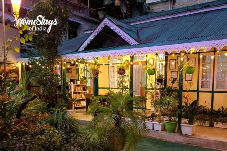 Exterior-Tales & Trails Heritage Homestay-Gangtok