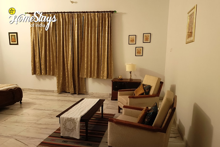 Bedroom-5.2-Serene Green Homestay- Jaipur
