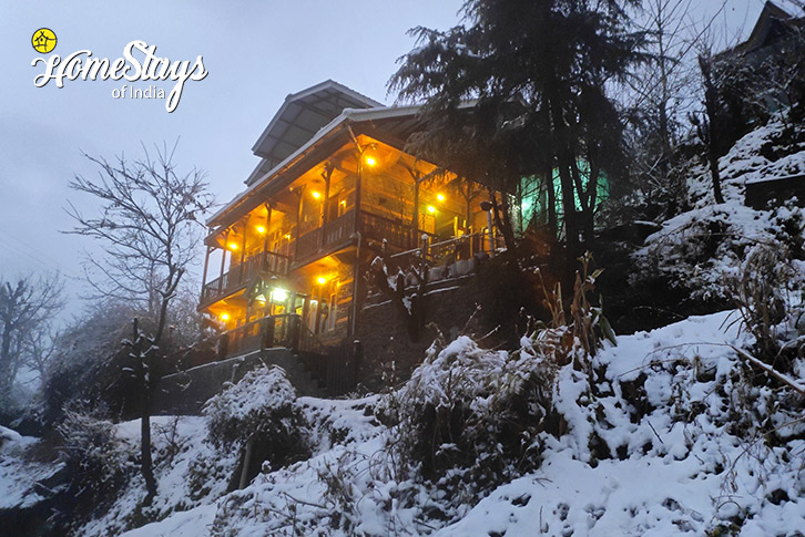 Winter-View-Himachali Essence Homestay, Naggar-Manali.