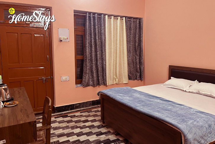 Classic-Room-3-Divinity Homestay- Ayodhaya