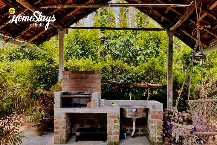 Barbeque-Space-Rustic Soulful Homestay-Chikmagalur