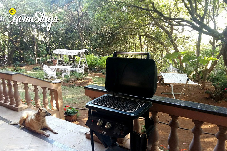Barbeque-Vintage Villa-Mahabaleshwar