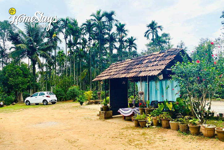 Common-Area-Rustic Soulful Homestay-Chikmagalur
