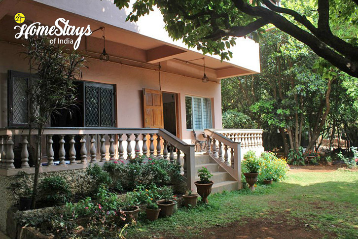 Exterior-Vintage Villa-Mahabaleshwar