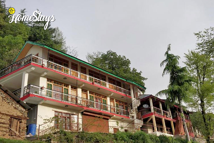 Exterior-Himalayan Aura Homestay-Manali-1