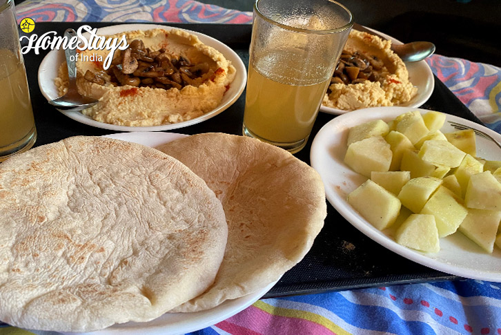 Food-Serenade Riverside Homestay-Jibhi