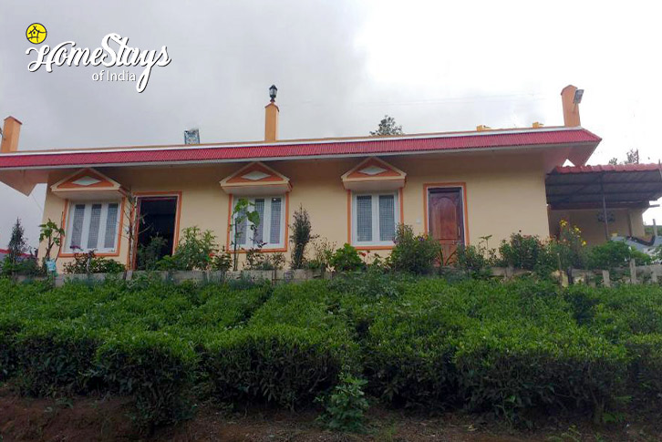 Front-View-Solitude Cottage-Ooty