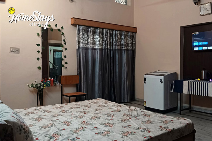 Classic-Room-1.2-The Beige Homestay-Udaipur