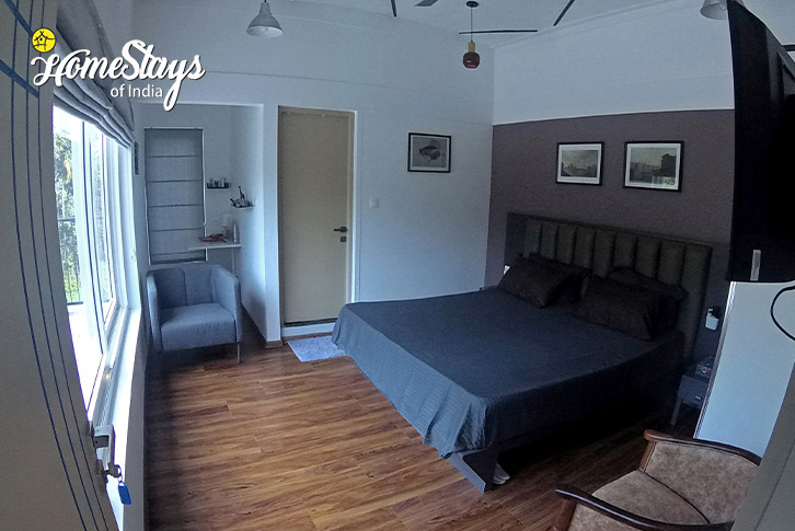 Classic-Room-4.1-Chalakudy Riverside Homestay, Attupuram-Kochi