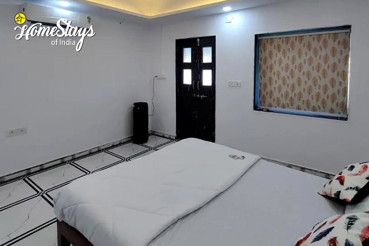 Classic-room-2.1-Green Pastures Farmstay-Udaipur