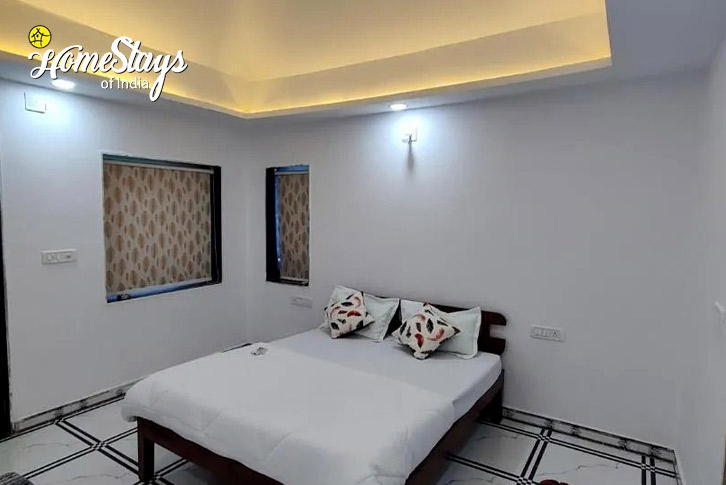 Classic-room-2.2-Green Pastures Farmstay-Udaipur