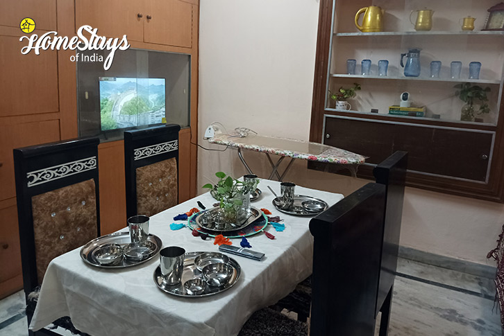 Dining-Area-The Beige Homestay-Udaipur