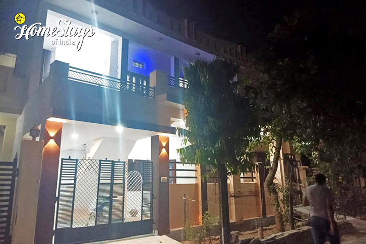 Exterior-at-night-The Beige Homestay-Udaipur