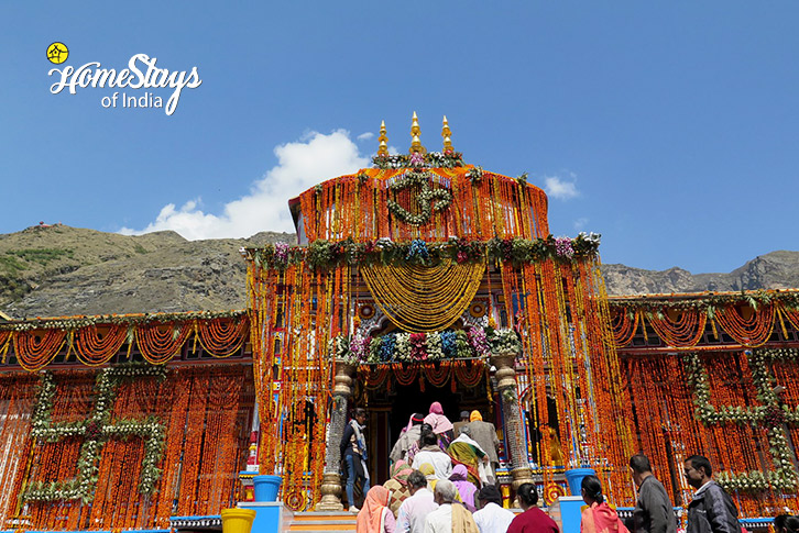 Badrinath-Temple-Lap of the Gods Homestay-Joshimath