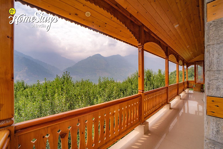 Balcony-View-Verdant Vista Homestay-Naggar