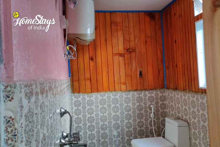 Bathroom-Shining Star Homestay-Okhrey