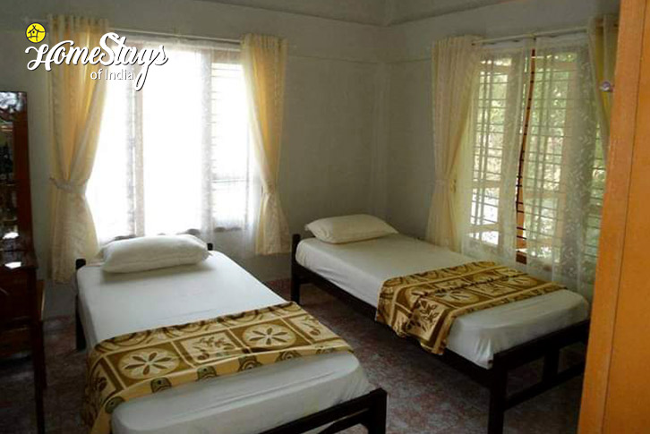 Bedroom-Pampa Riverside Community Homestay-Alleppey