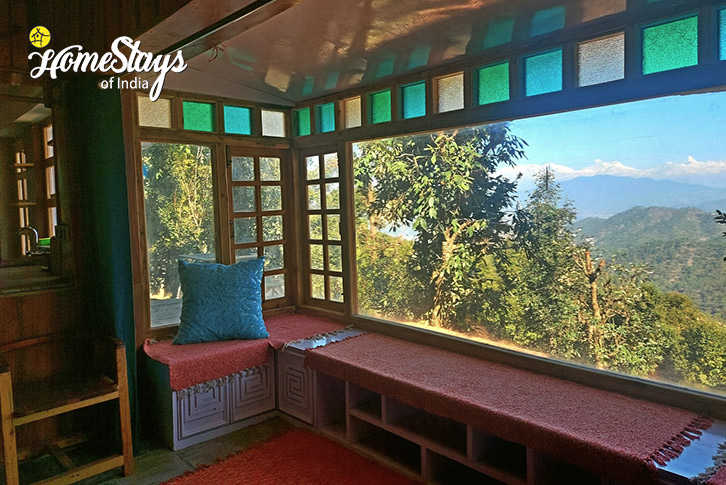 Bedroom-1-View-Aesthetic Bliss Homestay, Jalna-Almora