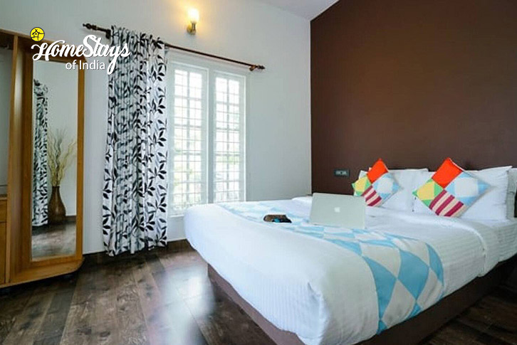 Bedroom-1-Green Haven Villa-Munnar