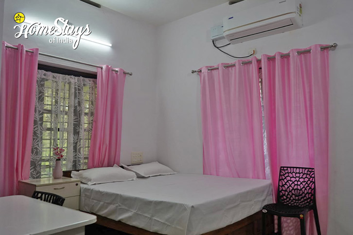 Bedroom-2-Peaceful Pondside Homestay-Thiruvananthapuram