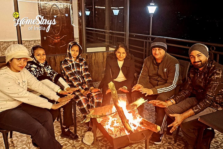 Bonfire-Jagoti-Homestay