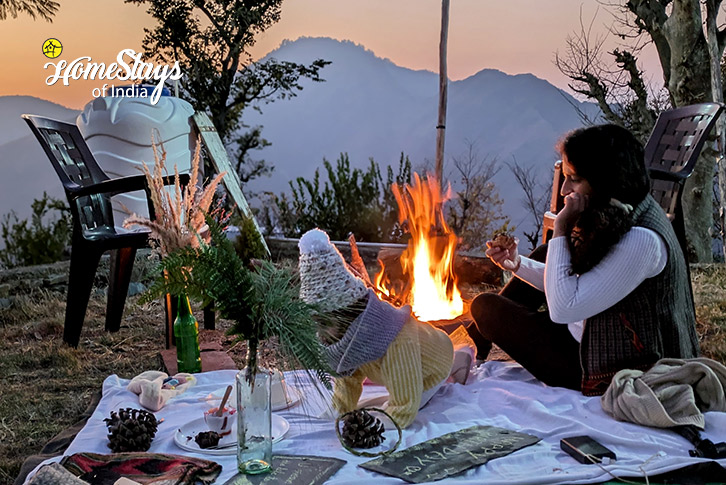 Bonfire-Valley of Dreams Homestay-Shimla