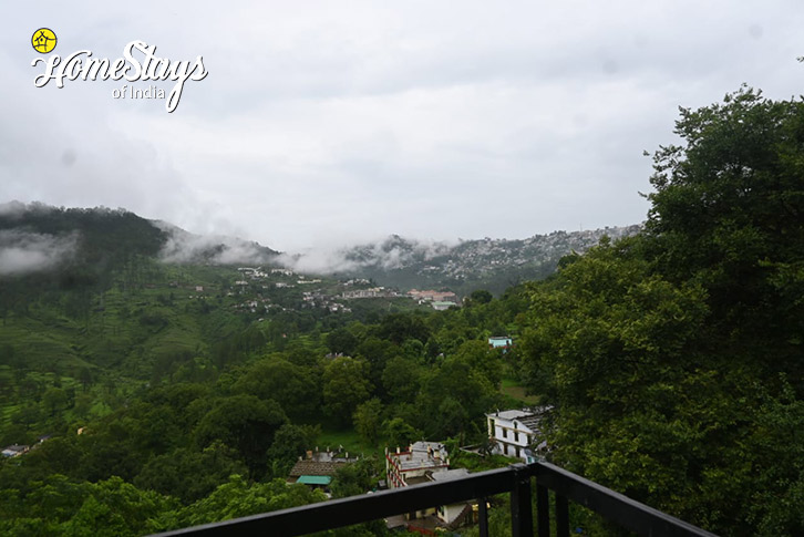 City View-Serene Valley Homestay, Talar-Almora