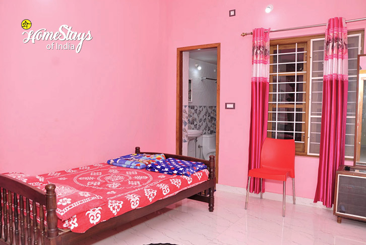 Classic-Room-1-The Green Oasis Homestay-Virajpet-Coorg