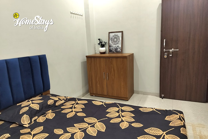 Classic-Room-1.1-Serenity Haven Homestay-Ujjain 