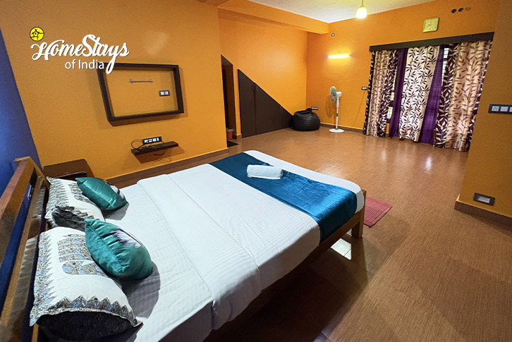 Classic-Room-2-Cozy Comfort Homestay, Madikeri-Coorg