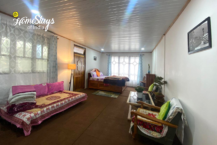 Classic Room-2-Sunrise Crest Homestay, Rangbull-Darjeeling