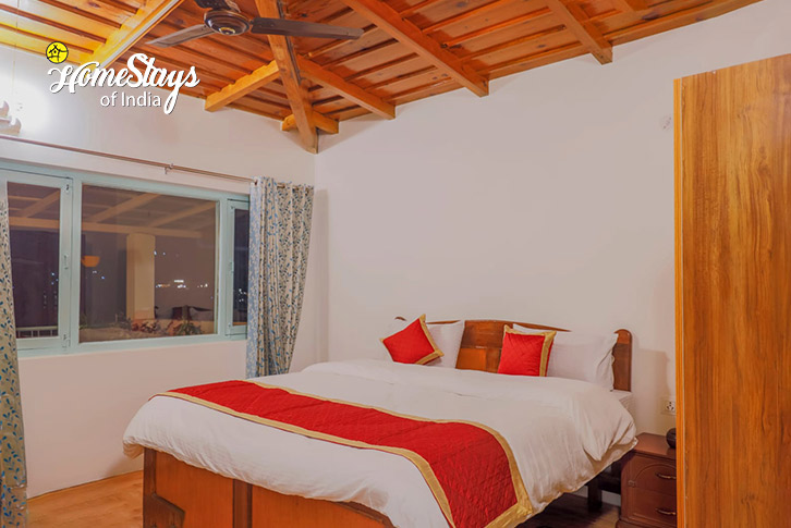 Classic-Room-2-The Nine Petals Homestay-Naukuchiatal 