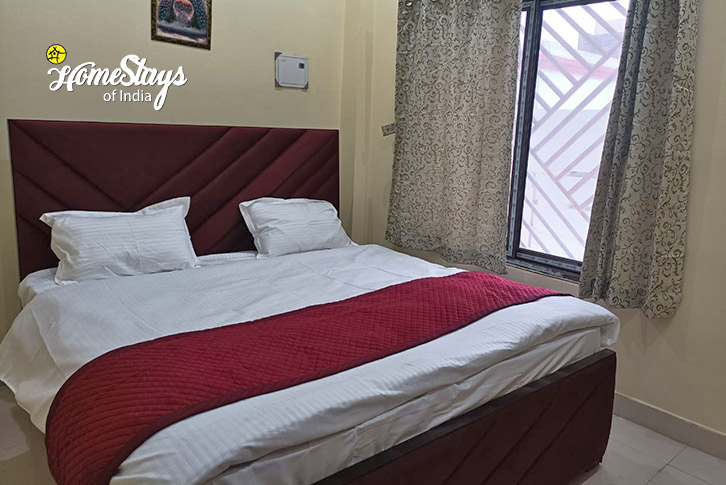 Classic-Room-3-Vedic Sangam Homestay-Prayagraj