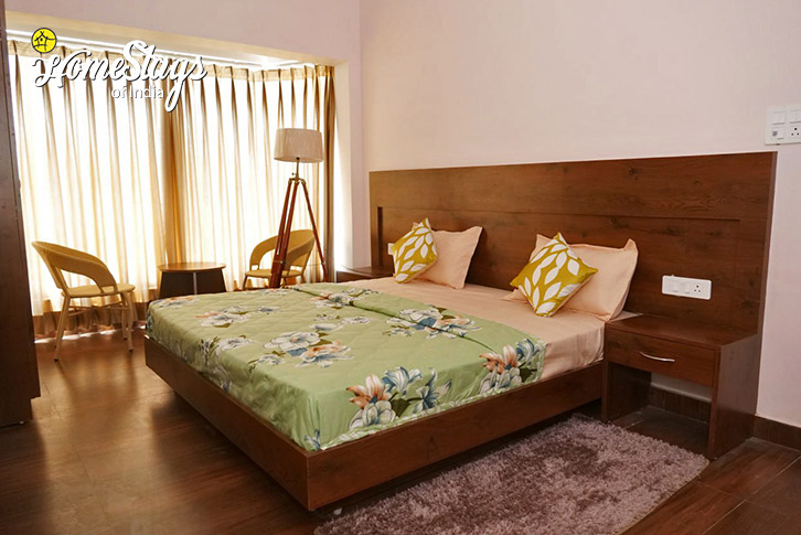 Classic-Room-3-For Rest Homestay-Ramnagar