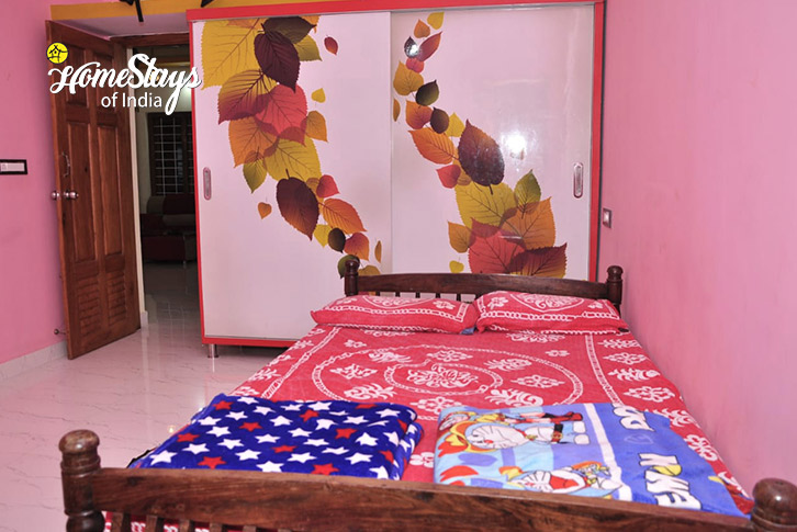 Classic-Room-3-The Green Oasis Homestay-Virajpet-Coorg