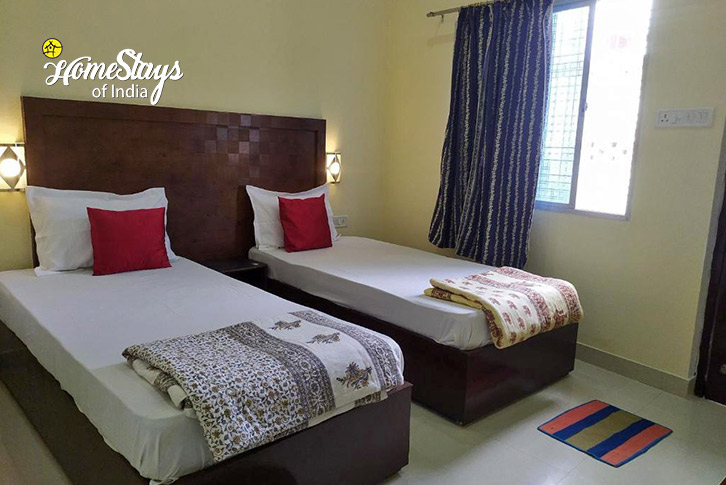 Classic-Room-3-The Temple Town Homestay-Khajuraho