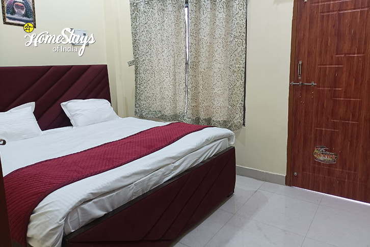 Classic-Room-3.1-Vedic Sangam Homestay-Prayagraj